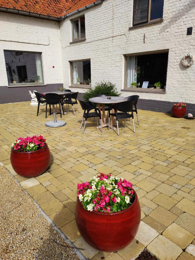 B&B Het Polderhof Jabbeke  Luaran gambar